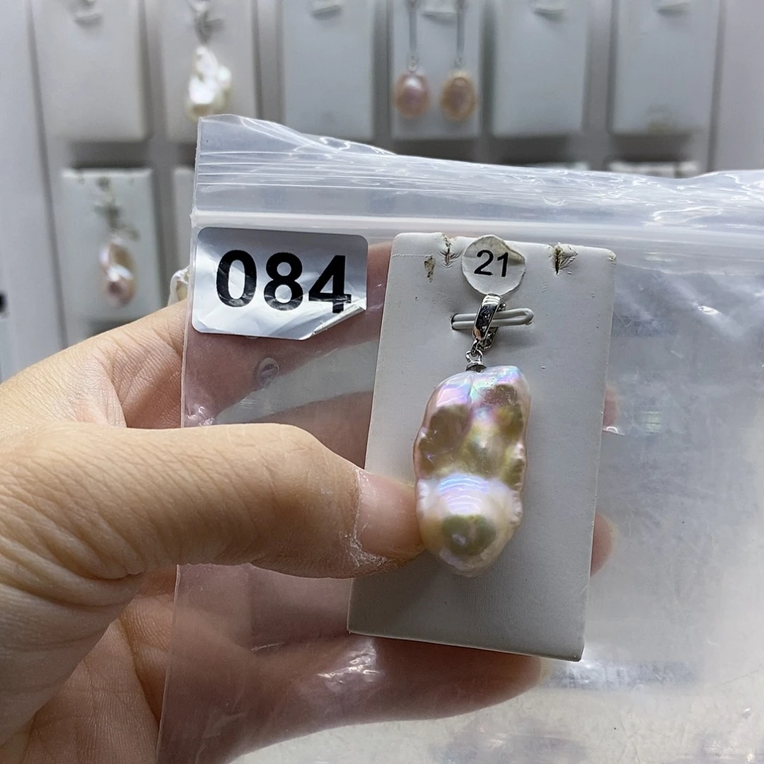 颈饰合金淡水珍珠