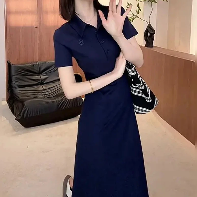休闲风连衣裙女士2025夏季新款时尚气质洋气显瘦POLO领长款裙子潮