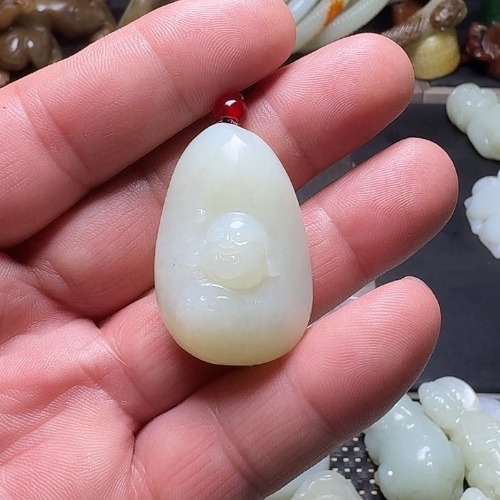 和田玉未镶嵌挂件