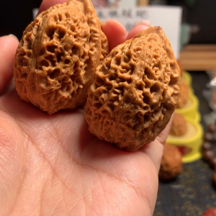 简***透吊坠文玩核桃金嘴霸王枪45尺