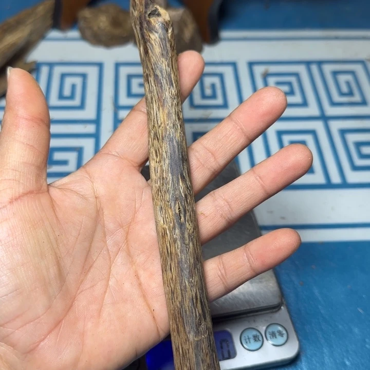 木质绿奇陆河树心油23克