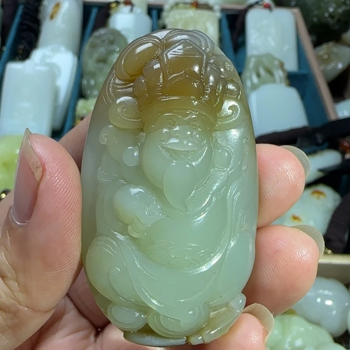 和田玉（糖玉）未镶嵌颈饰