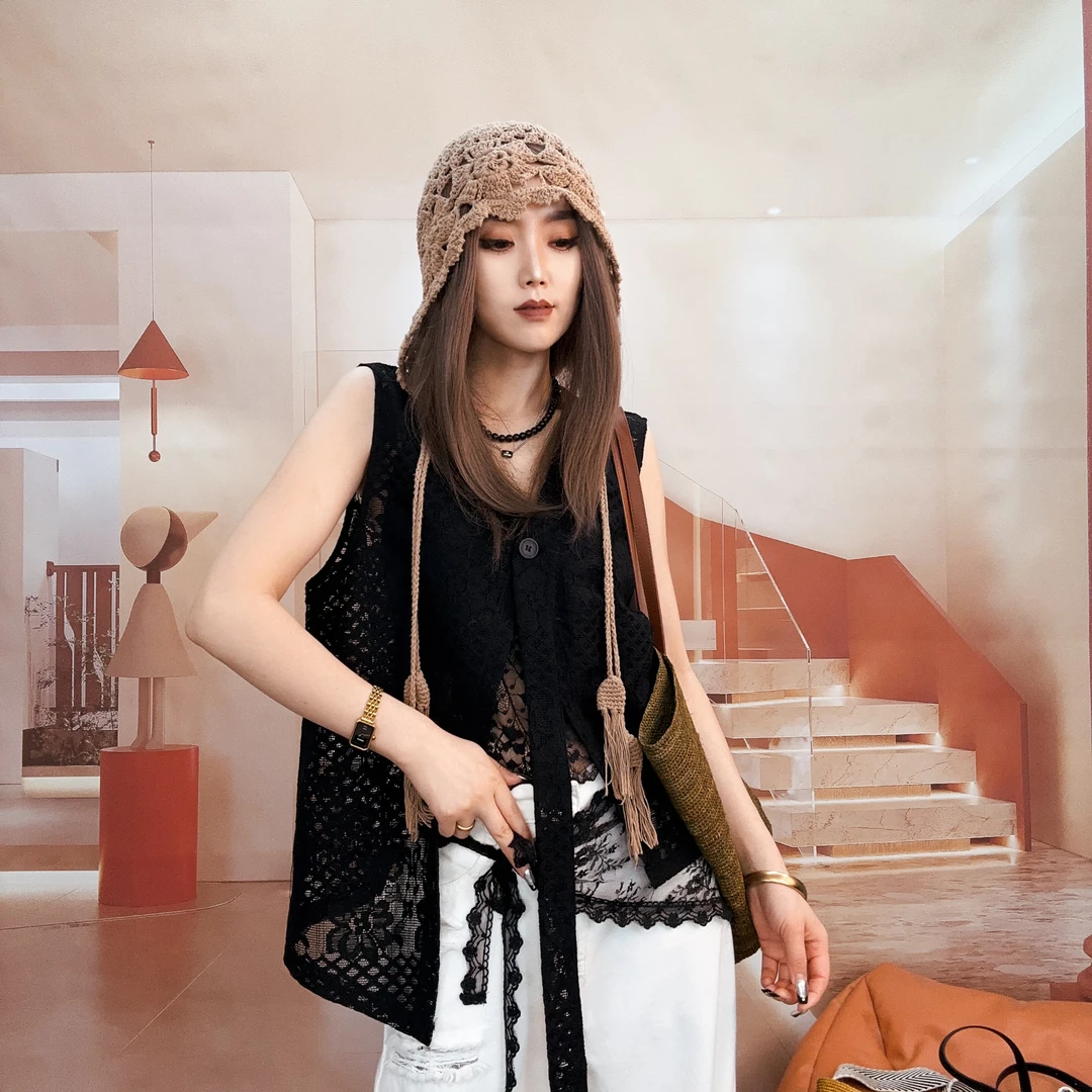 《嘉怡推荐》2025气质钩花蕾丝带子马甲