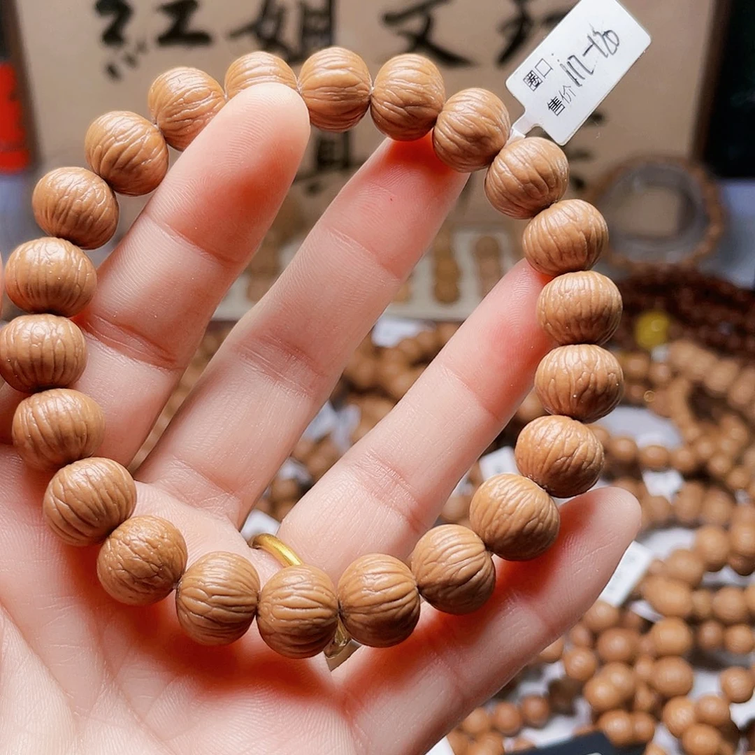 泓***泓手串猴头核桃土豪
