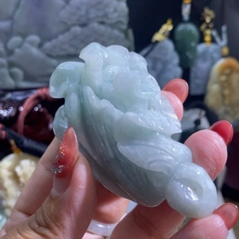 【闪购商品】颈饰未镶嵌翡翠菜