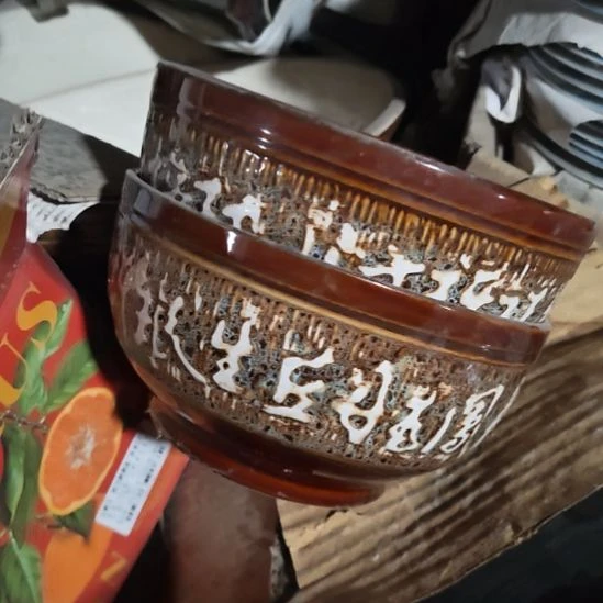 摆件陶瓷盘子碗啥都有