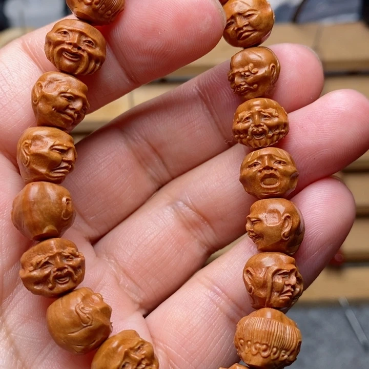 桃核雕刻须派十八罗汉