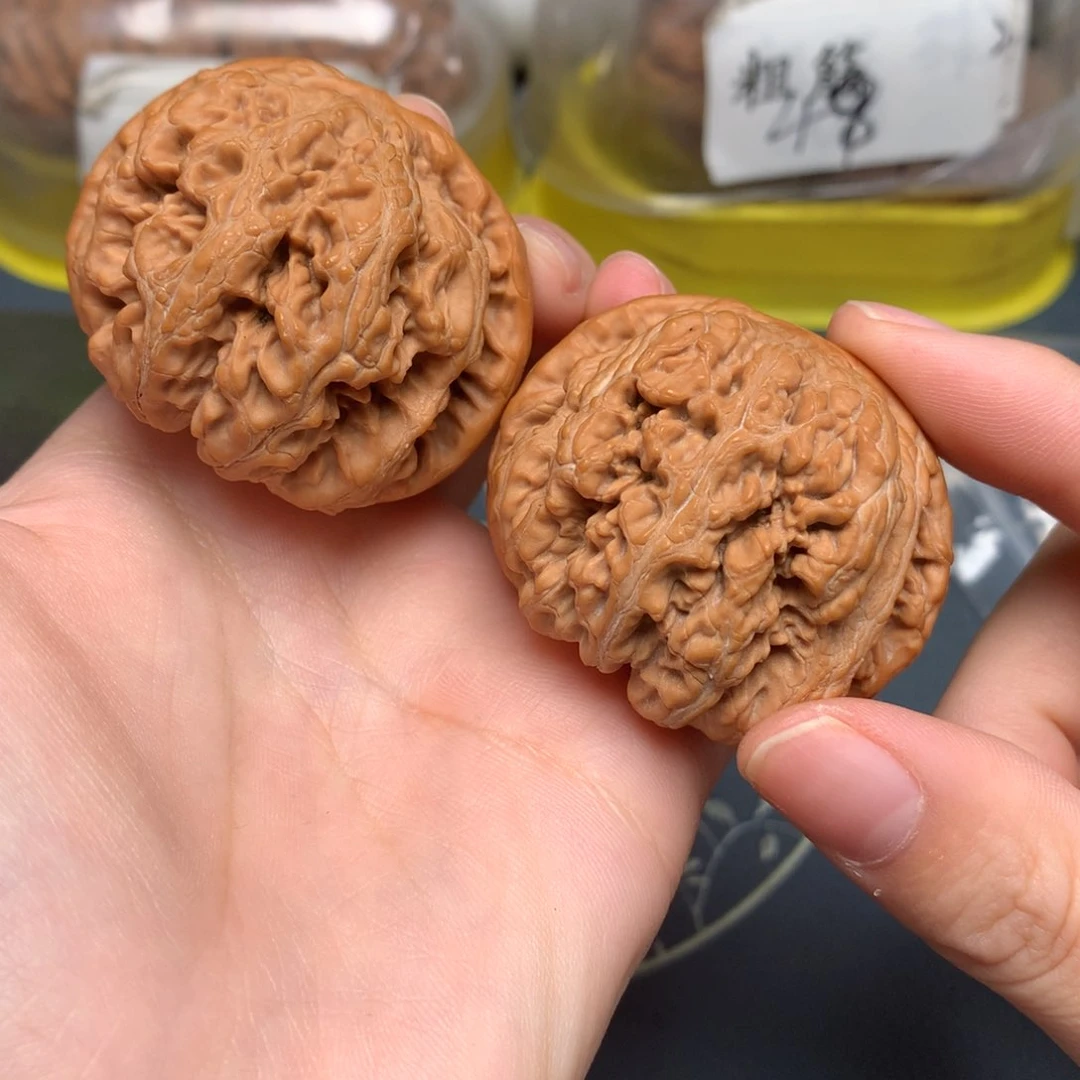 文玩核桃把件46-11893-0