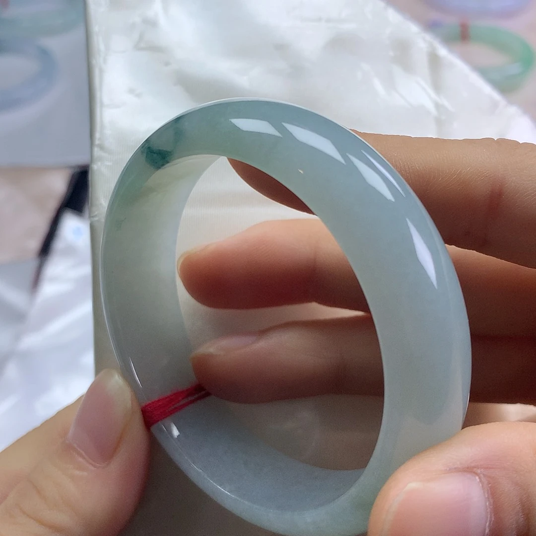 未镶嵌手镯翡翠翡翠