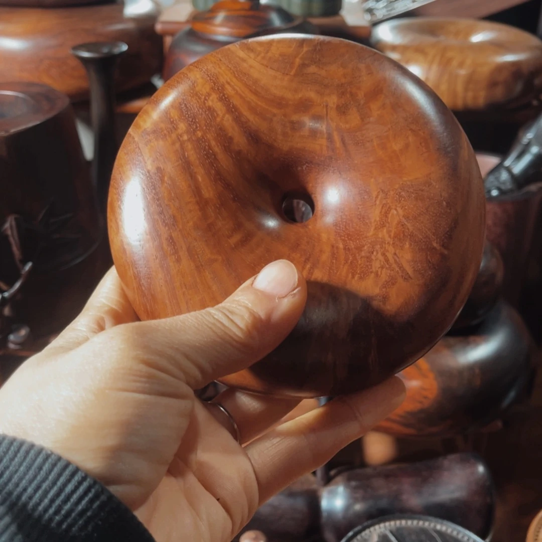 用***6大果缅花材料的微瑕扣子