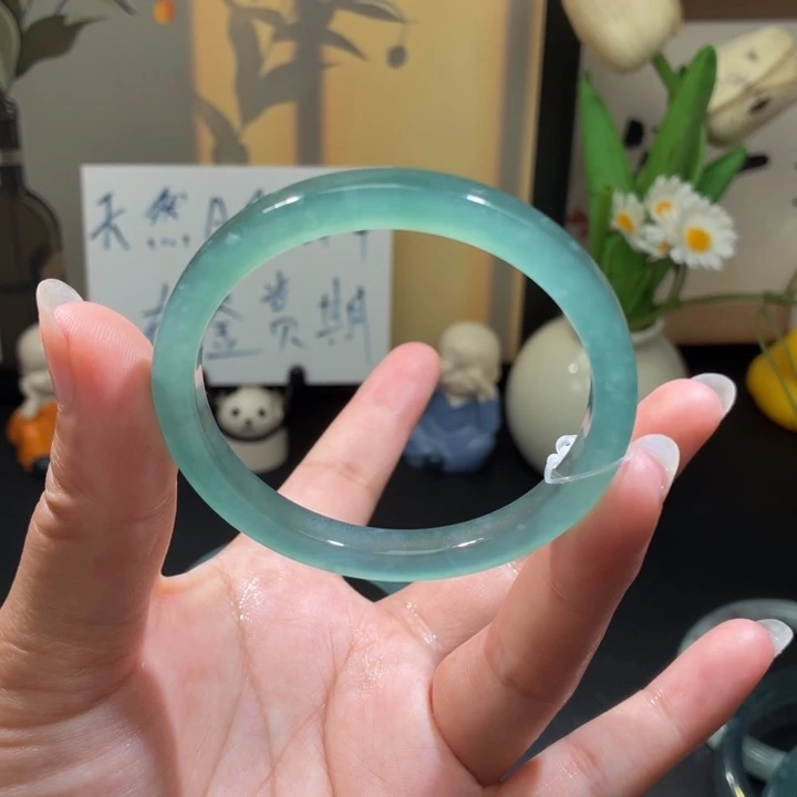 未镶嵌手镯翡翠冰晴绿
