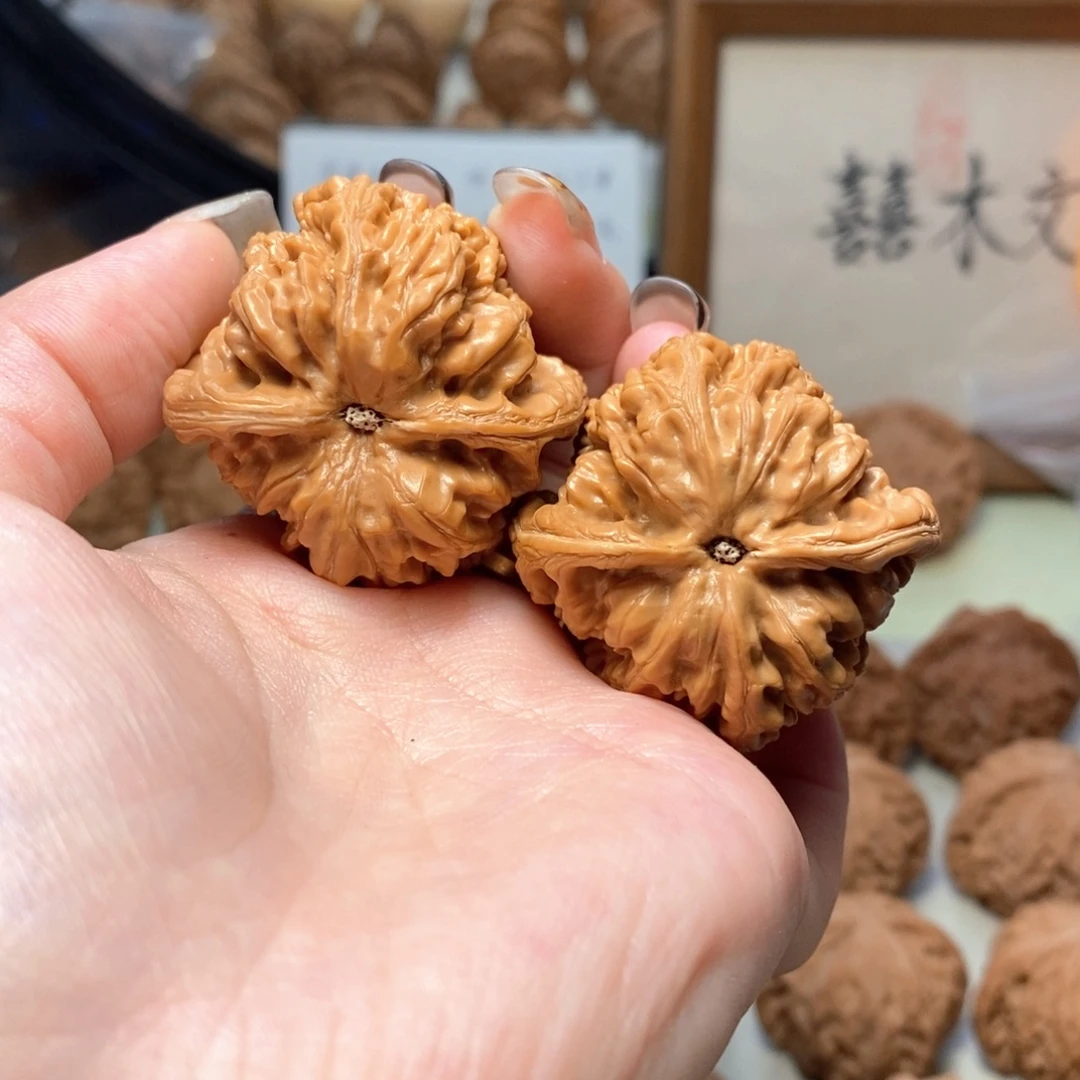 文玩核桃把件40+粗筋