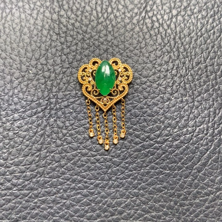 翡翠颈饰18K金镶嵌馥*翡翠