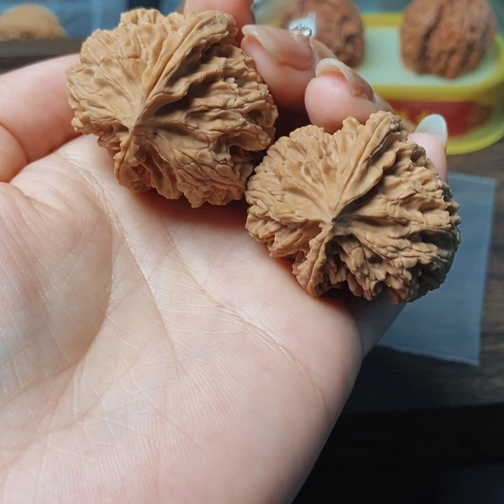 无***水文玩核桃吊坠苹果园异形