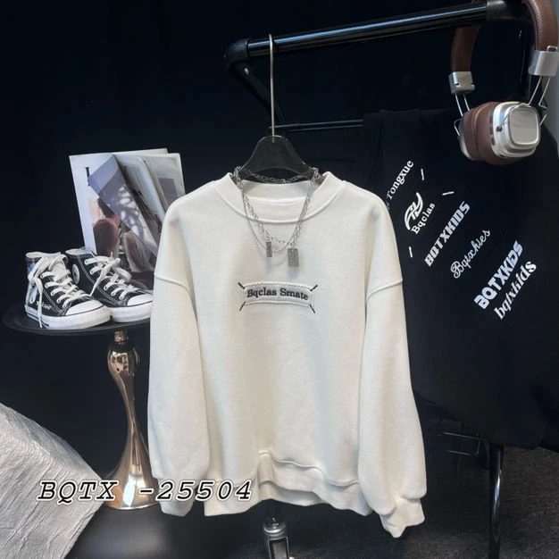 6F09。25504冬季一体绒卫衣童装