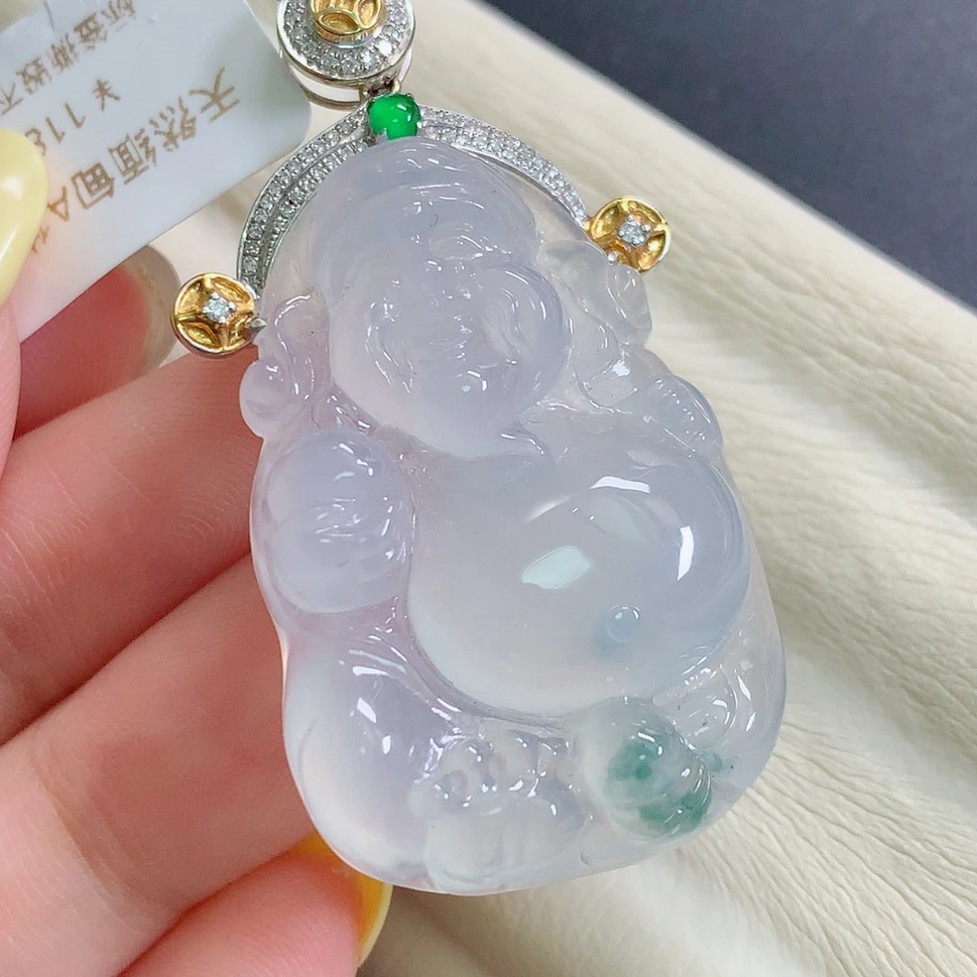 颈饰18K金镶嵌翡翠财神