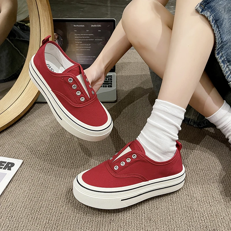 时尚潮流厚底一脚蹬帆布鞋女2025春秋新款舒适软底透气百搭饼干鞋