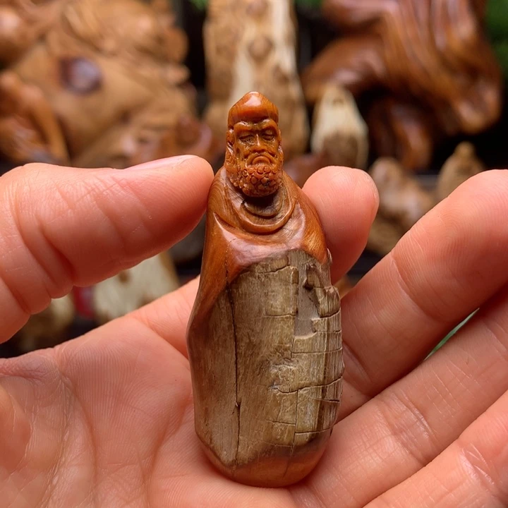 柏木（崖柏）蕾****屋崖柏陈化