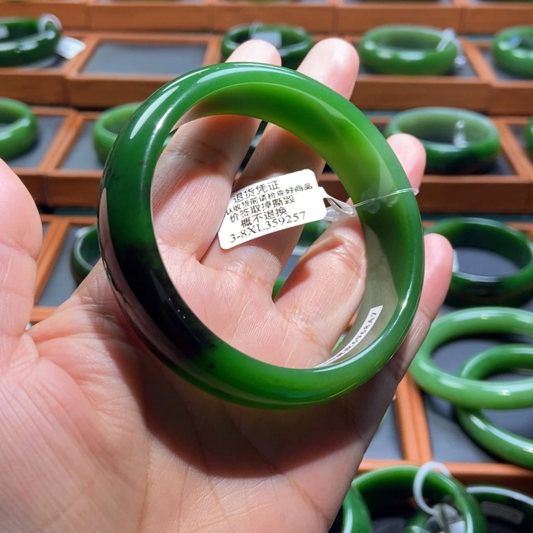 和田玉（碧玉）未镶嵌手镯红皮辣阳绿5960