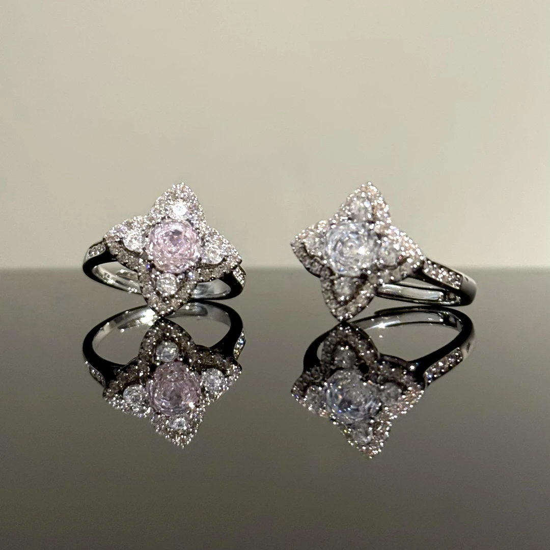 合金戒指 【17SR】欧若风四叶草大颗超显贵亮闪开口可调节戒指