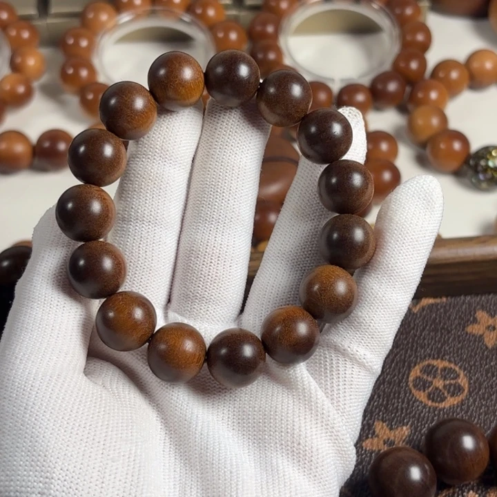 归***里檀香木1.5老山檀黑肉奶香奶甜