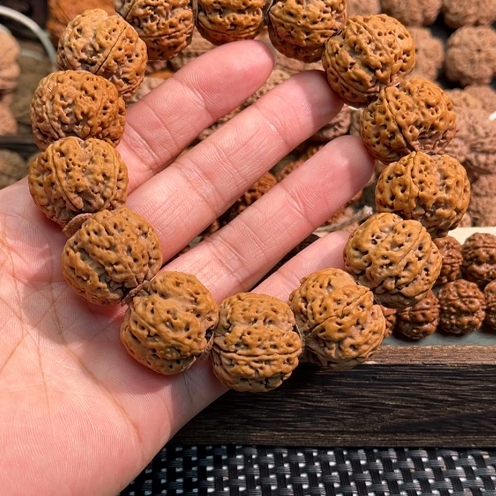 《***》金刚菩提手串蜂窝