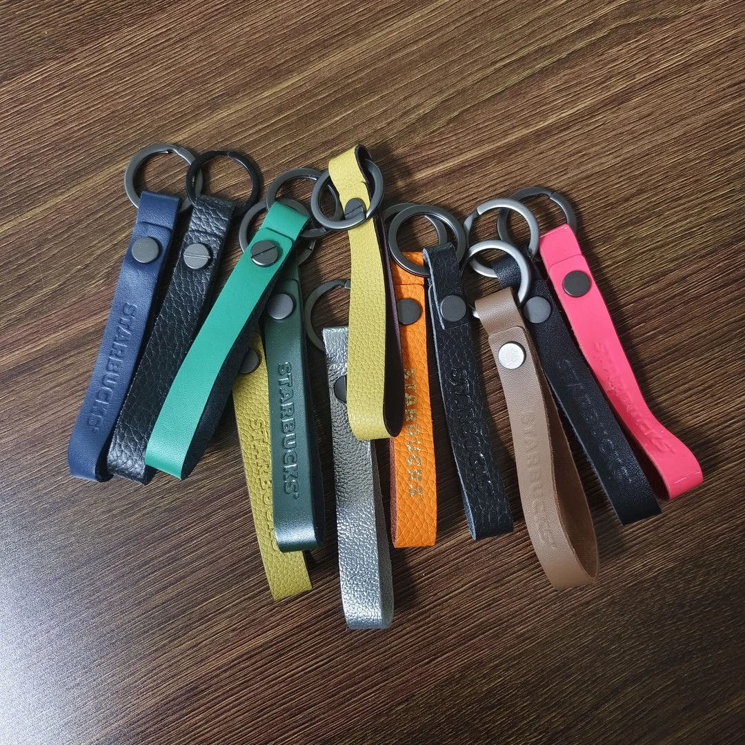 牛皮钥匙扣（颜色随机）