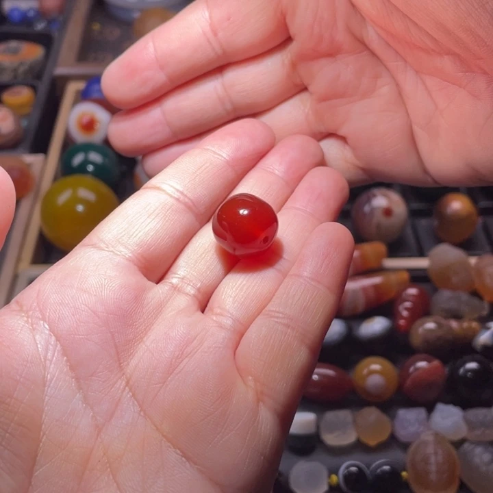 未镶嵌配珠玛瑙/玉髓冬**冰