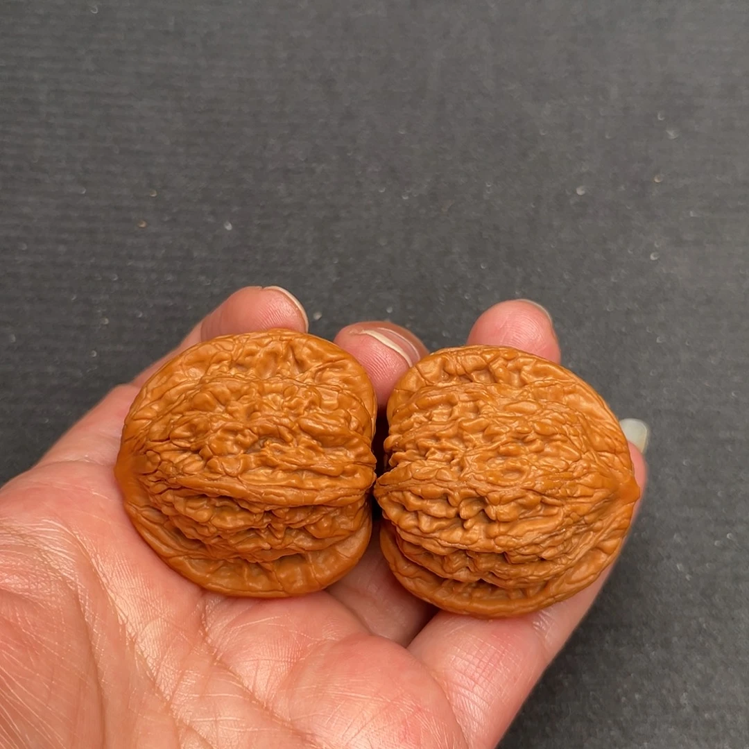 桃核把件39×38全品粗筋虎头A478