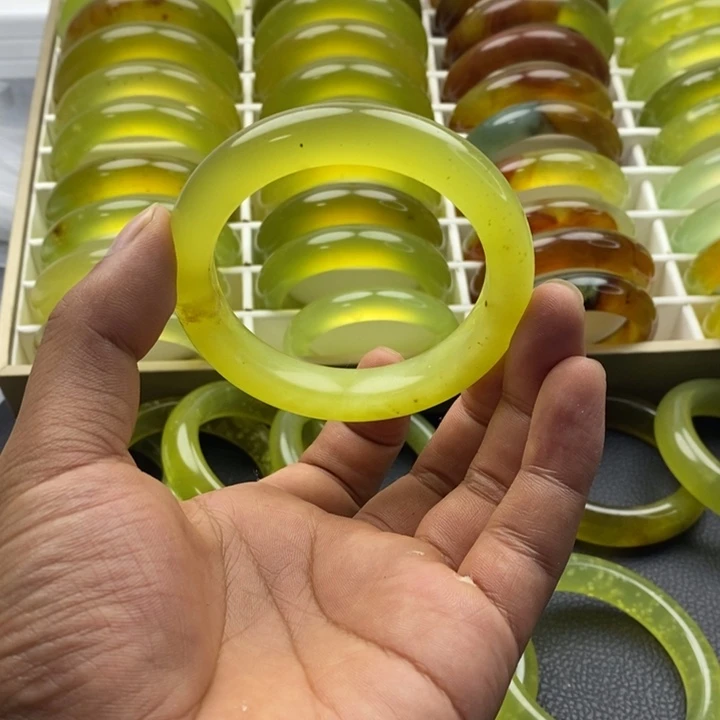 合金蛇纹石玉手镯58