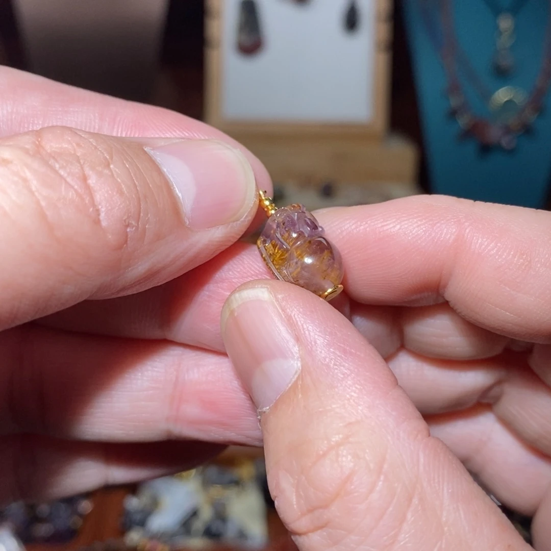 水晶提溜银S925镶嵌极光紫钛貔貅