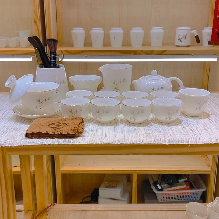 金竹报喜一整套茶具