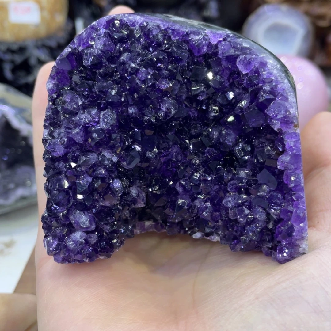 l***u珠宝半成品水晶未镶嵌