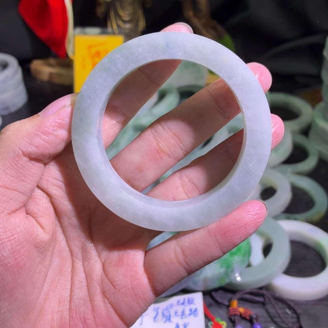 定制翡翠未镶嵌天然翡翠A货毛胚手镯定制