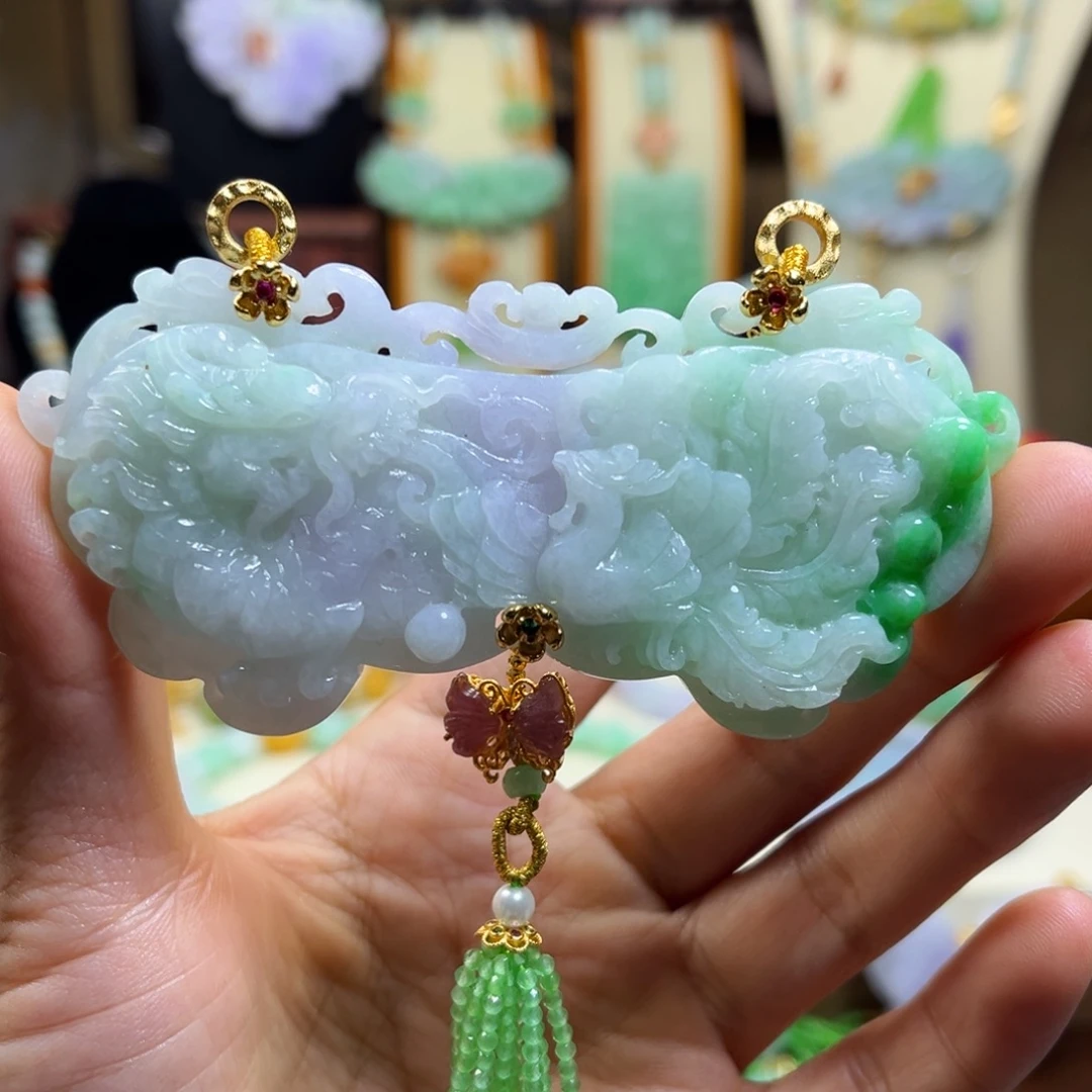 翡翠未镶嵌颈饰天然翡翠