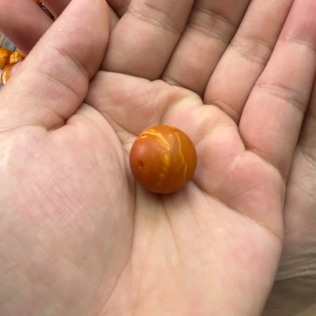 琥珀吊坠(不含链)未镶嵌半**雨