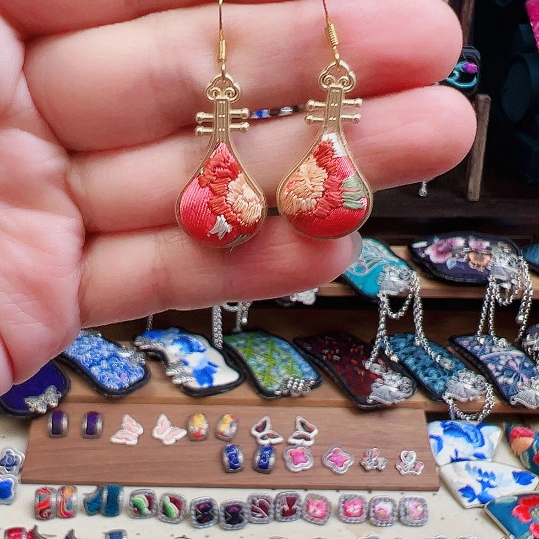 织绣手工刺绣工艺品