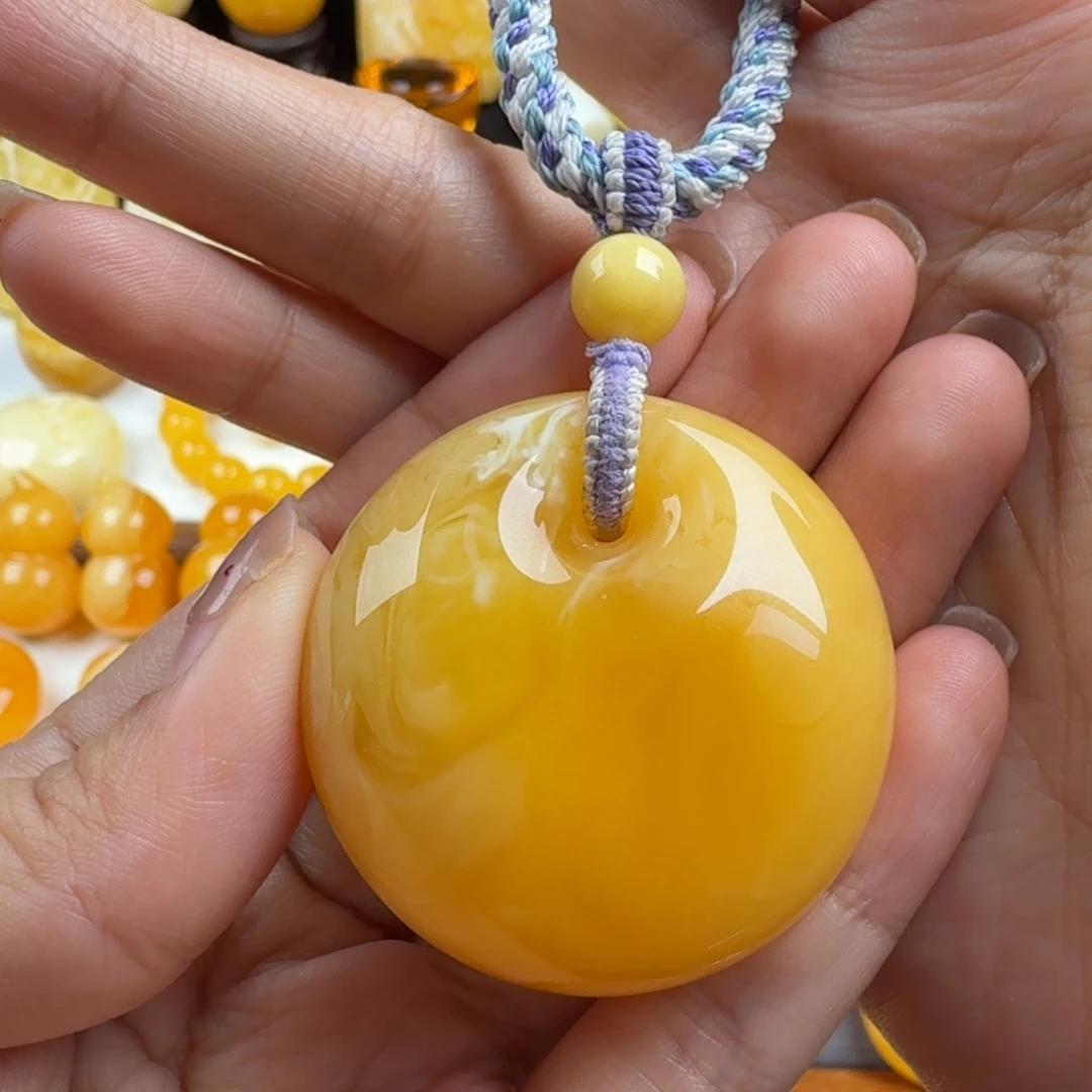 琥珀未镶嵌颈饰纯天然琥珀蜜蜡无优化