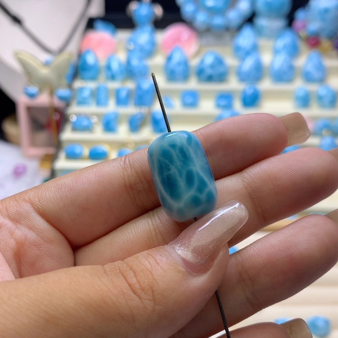 甜***丶针钠钙石（海纹石）未镶嵌珠宝半成品