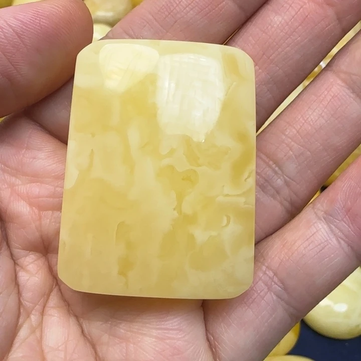 蜜蜡未镶嵌颈饰天然蜜蜡