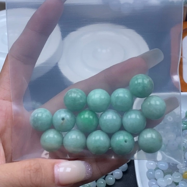 未镶嵌手链翡翠猛****?