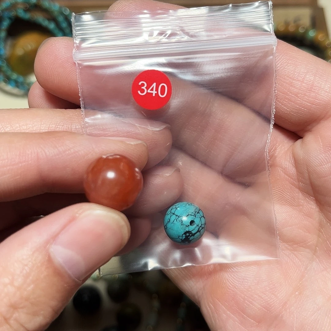 敏***南红玛瑙未镶嵌珠宝奇石