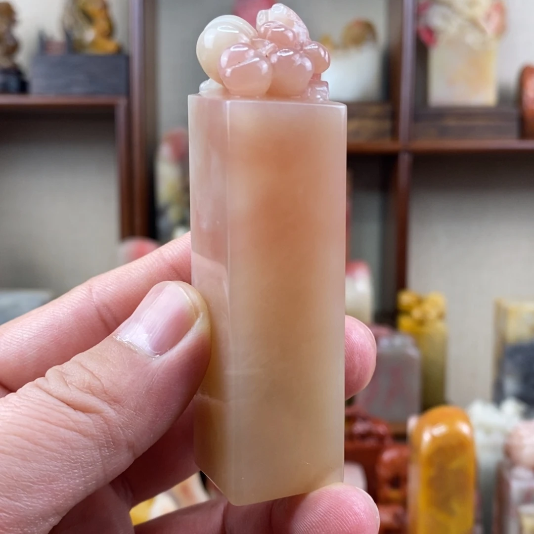 印石巴林石巴林石粉冻手工雕钮章