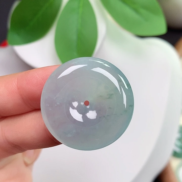 颈饰未镶嵌翡翠平安扣 28.4x6.3mm