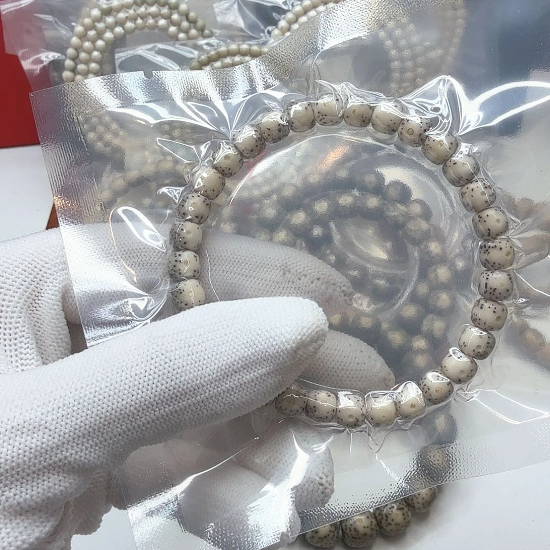 星月菩提吊坠3糯冰大眼睛7左右