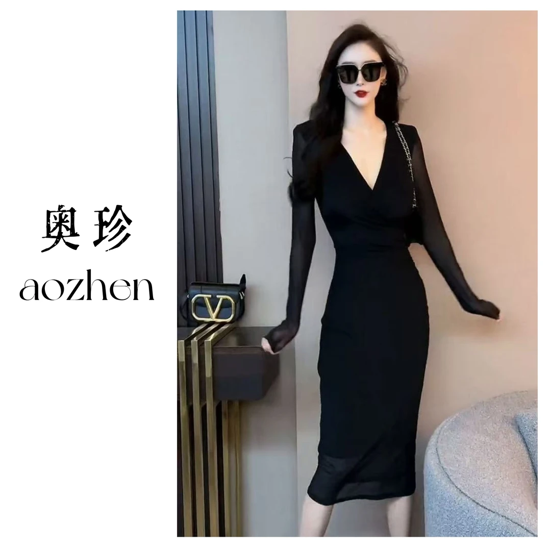 【黑森林】夏季新款时尚设计感气质连衣裙正肩长袖V领开衩修身款