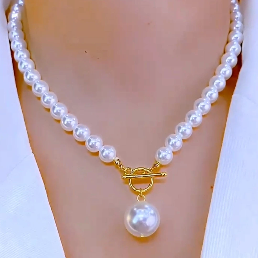 钛钢项链 2025年新款白色珠珠OT扣项链轻奢高级感锁骨链小众颈链