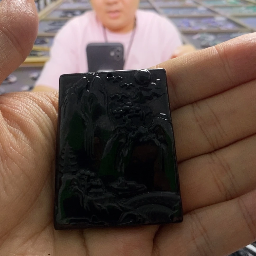 翡翠未镶嵌吊坠(不含链)206