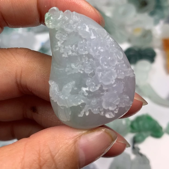 定制翡翠未镶嵌翡翠