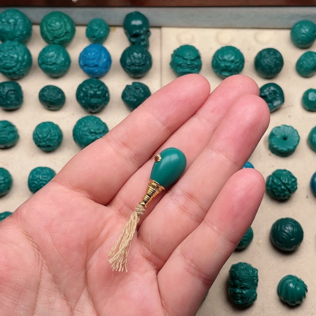 【闪购商品】玻璃颈饰三通12×27一个